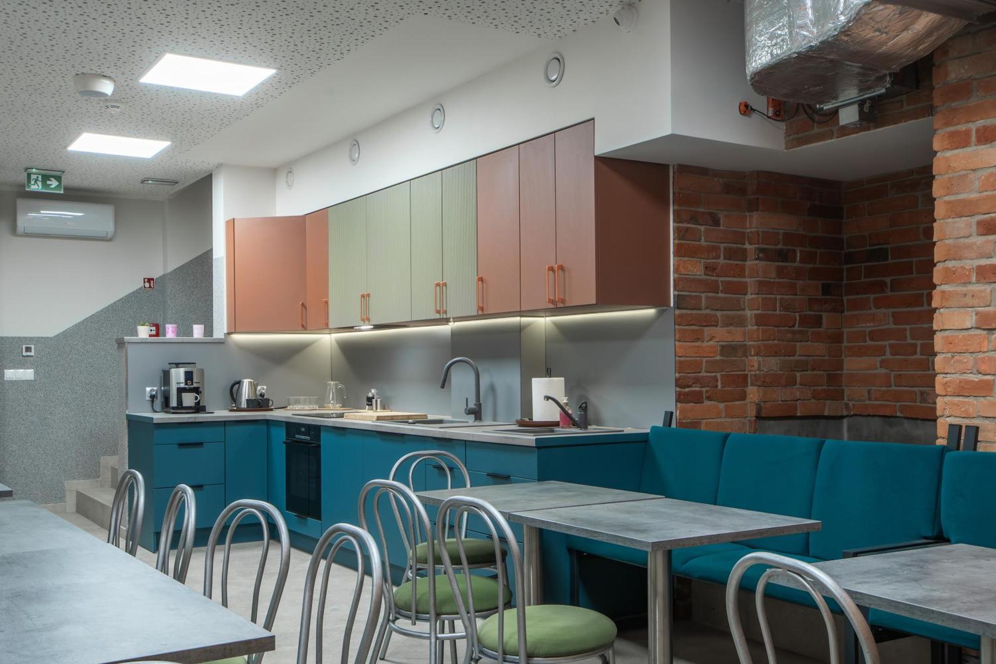 Happy Street Hostel Торунь Экстерьер фото