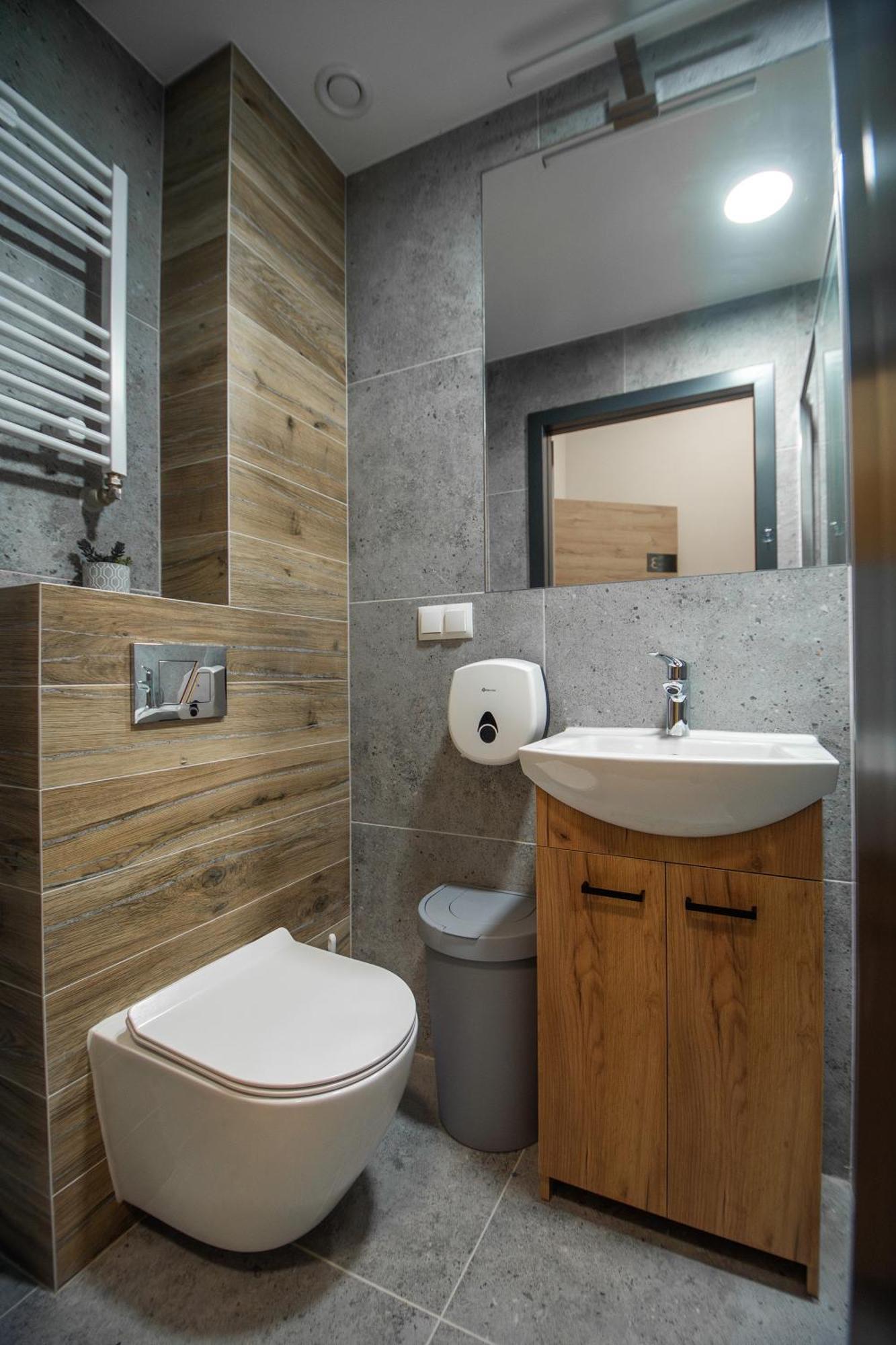 Happy Street Hostel Торунь Экстерьер фото